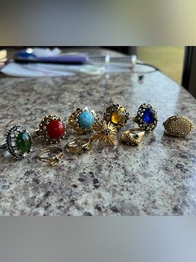 Lot of 10 Vintage Costume Rings